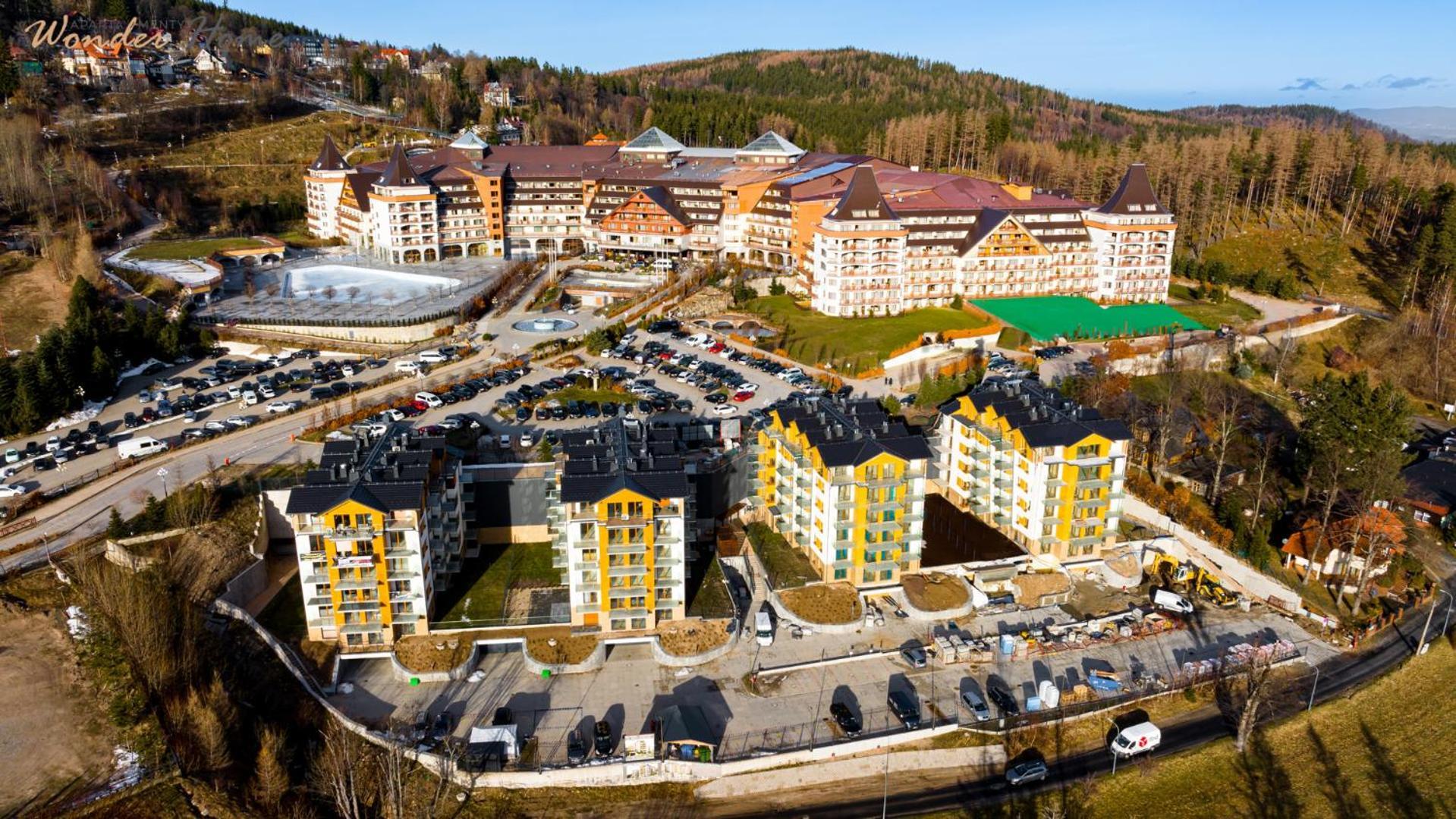 Wonder - Z Widokiem Na Gory, Blisko Wyciagow, Szlakow Turystycznych I Restauracji